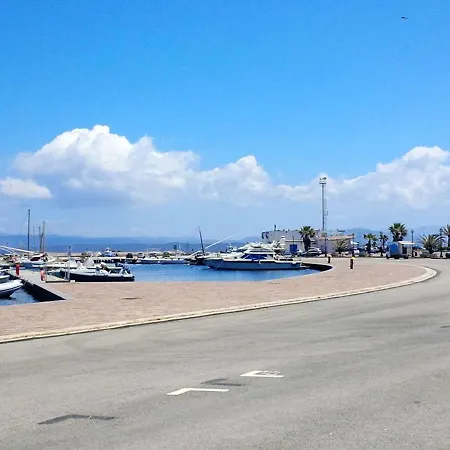 Charming In - 38 M² - Parking * Calasetta