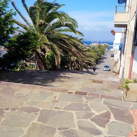 Charming In - 38 M² - Parking * كالاسيتا
