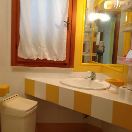 Charming In - 38 M² - Parking カラゼッタ