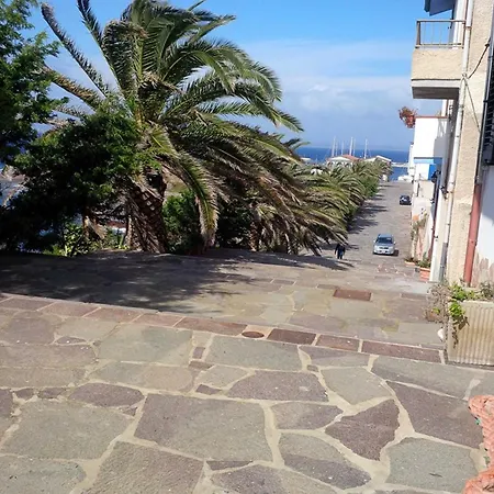 Apartment Charming In - 38 M² - Parking