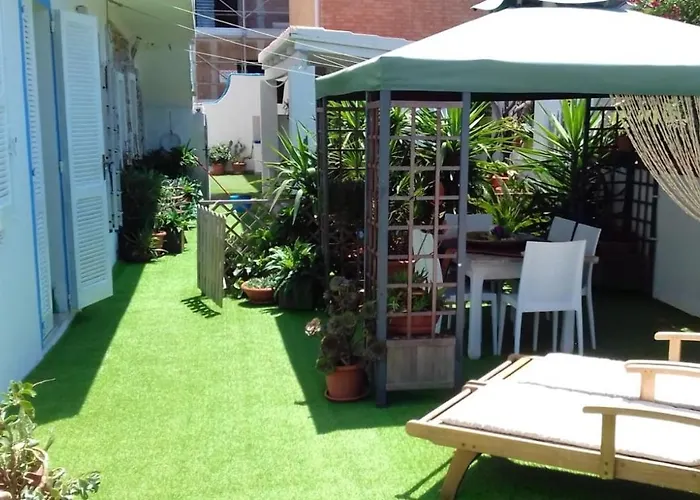 Charming In - 38 M² - Parking 卡拉赛达